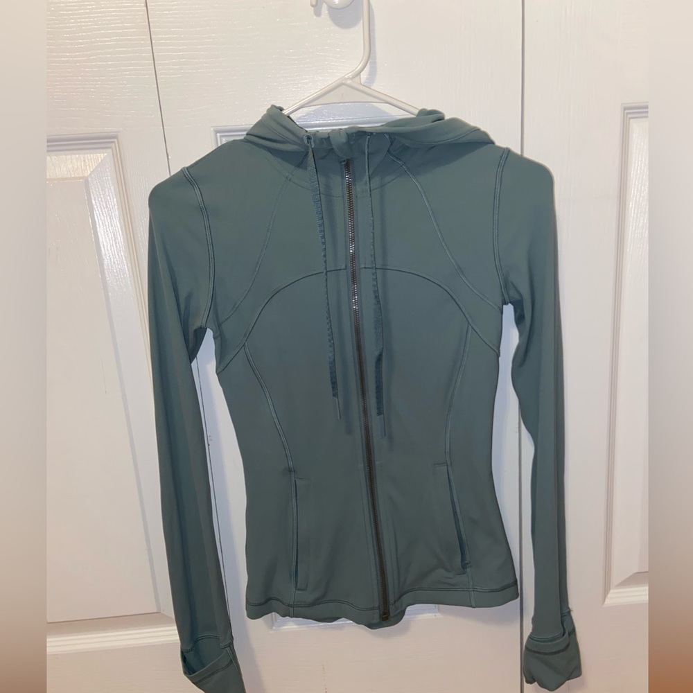 Lululemon hooded define jacket